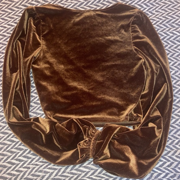 Velvety chocolate wrap top with soft puff sleeves Size XS - Picture 3 of 4